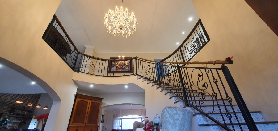 7 Bedroom Property for Sale in Tiegerpoort Gauteng