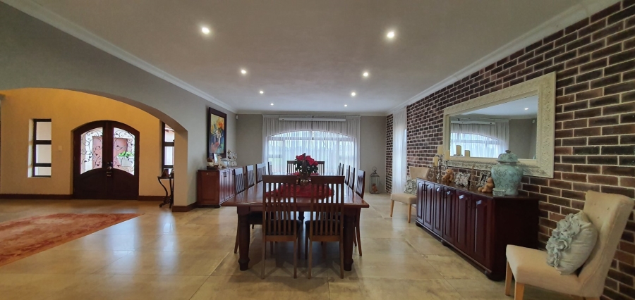 7 Bedroom Property for Sale in Tiegerpoort Gauteng