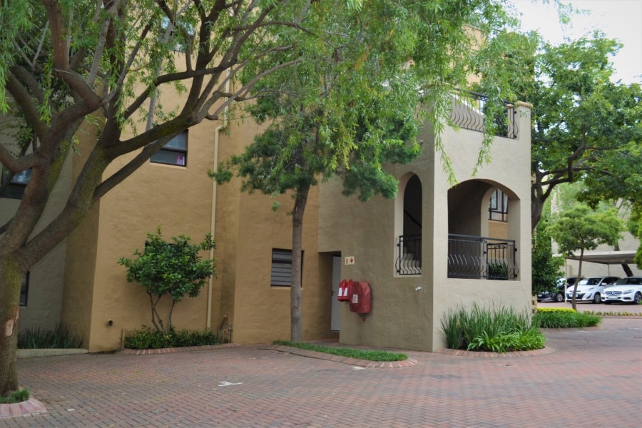 To Let 1 Bedroom Property for Rent in Lonehill Gauteng