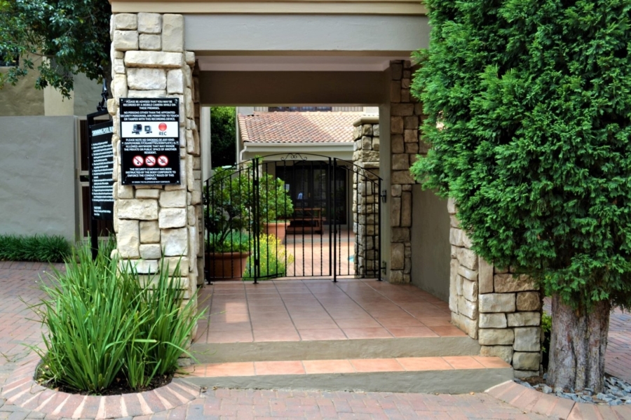 To Let 1 Bedroom Property for Rent in Lonehill Gauteng