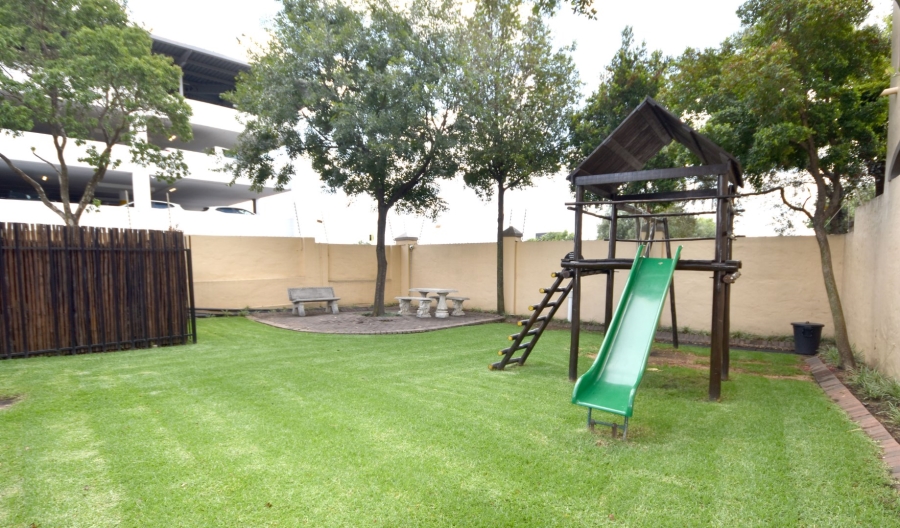 To Let 1 Bedroom Property for Rent in Lonehill Gauteng