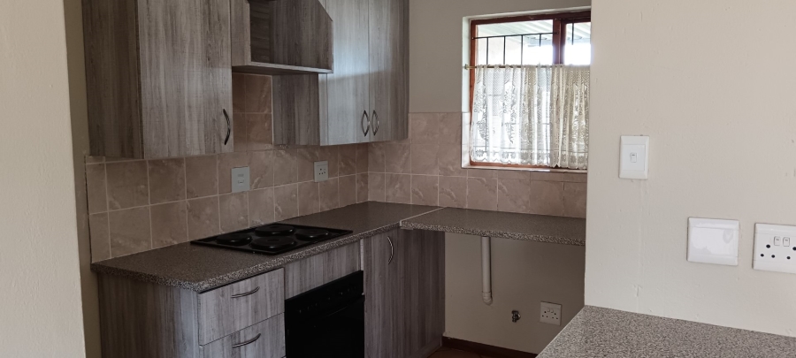 To Let 2 Bedroom Property for Rent in Carlswald Gauteng