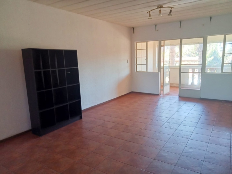 To Let 2 Bedroom Property for Rent in Vorna Valley Gauteng