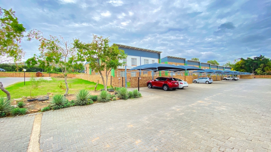 2 Bedroom Property for Sale in Theresa Park Gauteng