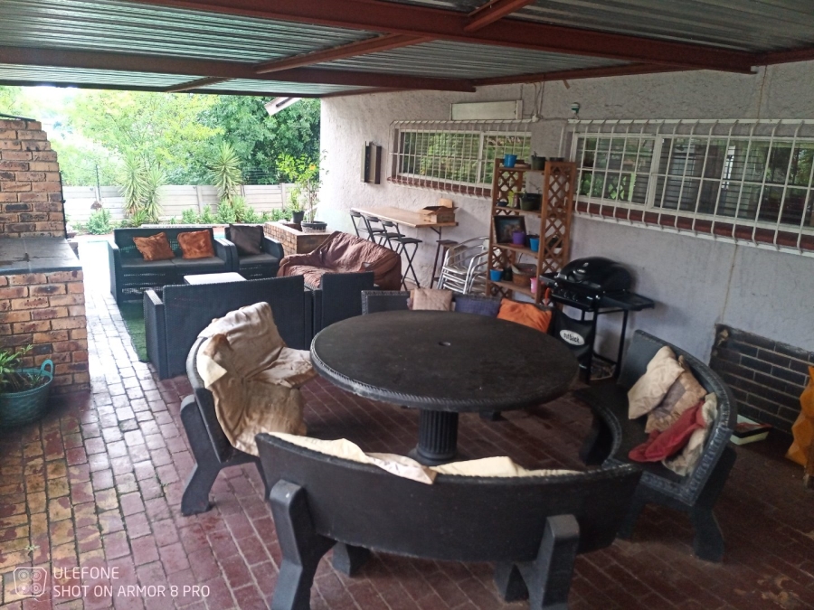 4 Bedroom Property for Sale in Illiondale Gauteng