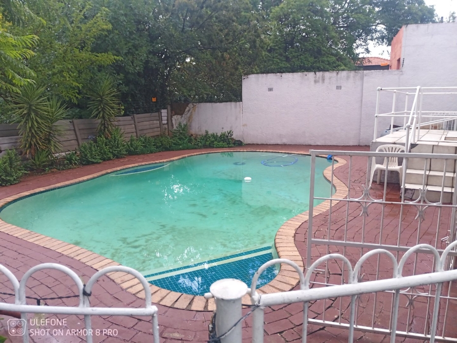 4 Bedroom Property for Sale in Illiondale Gauteng