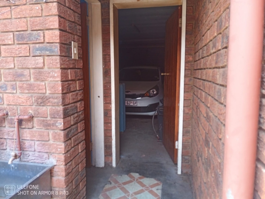 2 Bedroom Property for Sale in Boksburg South Gauteng