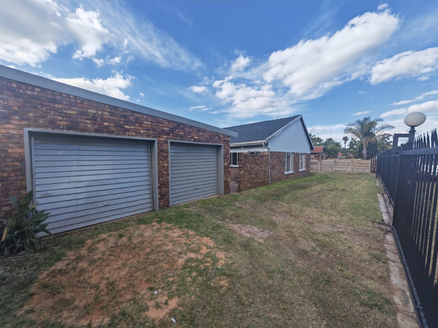 3 Bedroom Property for Sale in Theresa Park Gauteng