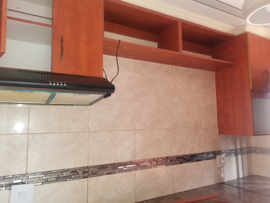 To Let 3 Bedroom Property for Rent in Nkwe Estate Gauteng