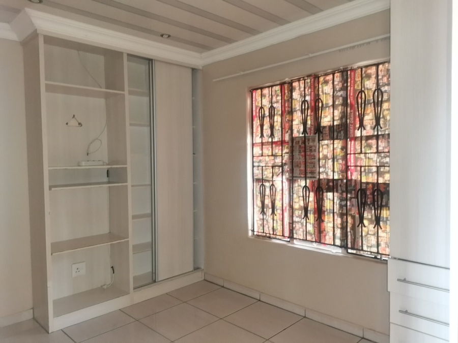 To Let 3 Bedroom Property for Rent in Nkwe Estate Gauteng