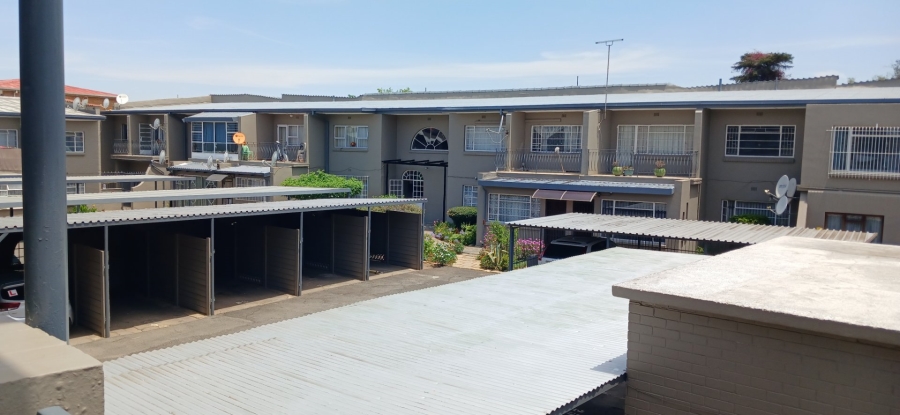 3 Bedroom Property for Sale in Lambton Gauteng