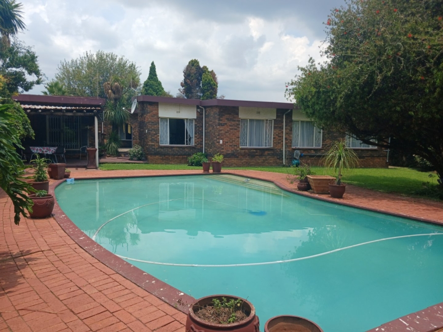 4 Bedroom Property for Sale in Freeway Park Gauteng