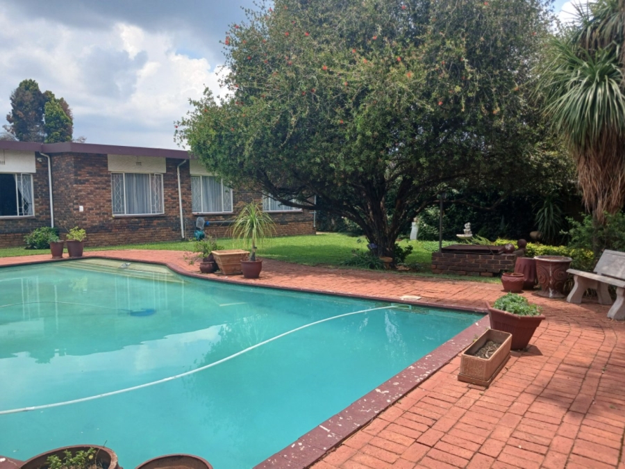 4 Bedroom Property for Sale in Freeway Park Gauteng