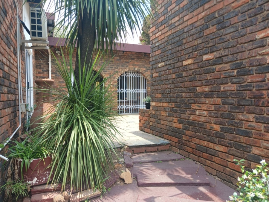 4 Bedroom Property for Sale in Freeway Park Gauteng