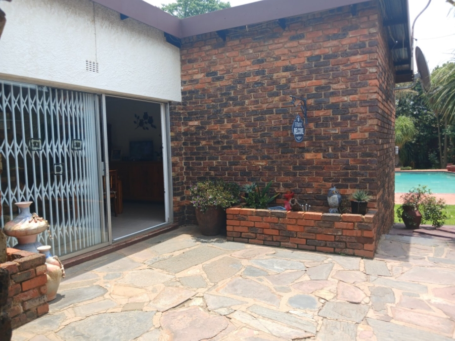 4 Bedroom Property for Sale in Freeway Park Gauteng