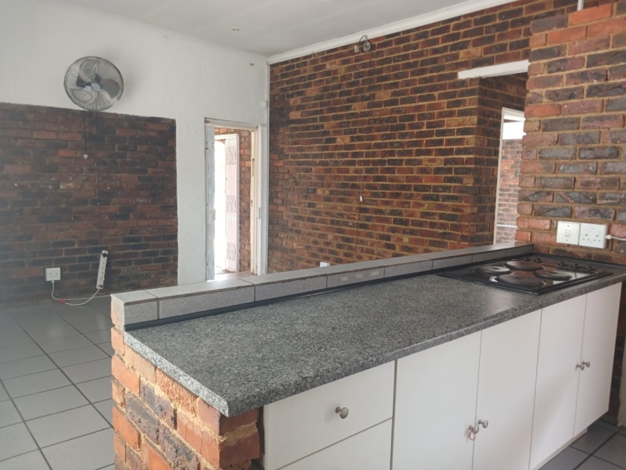 4 Bedroom Property for Sale in Freeway Park Gauteng