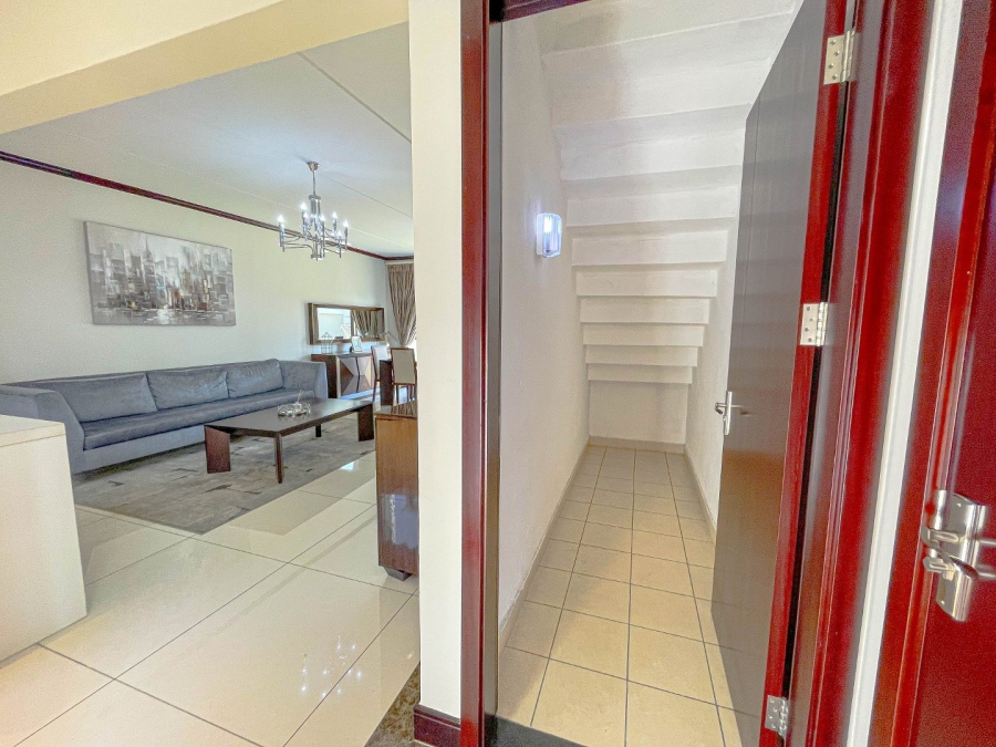 3 Bedroom Property for Sale in Fourways Gauteng