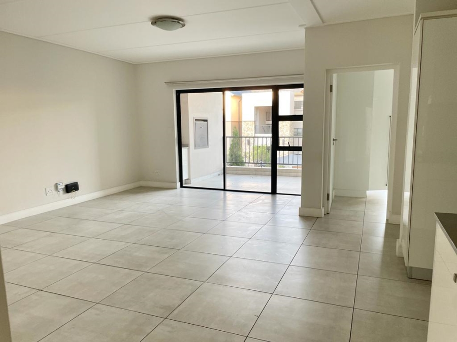 To Let 2 Bedroom Property for Rent in The Polofields Gauteng