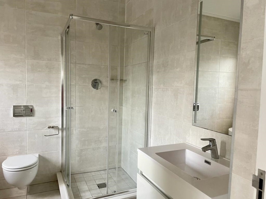 To Let 2 Bedroom Property for Rent in The Polofields Gauteng