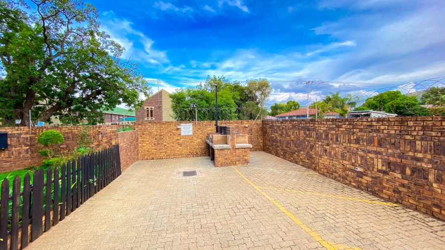 3 Bedroom Property for Sale in Pretoria North Gauteng