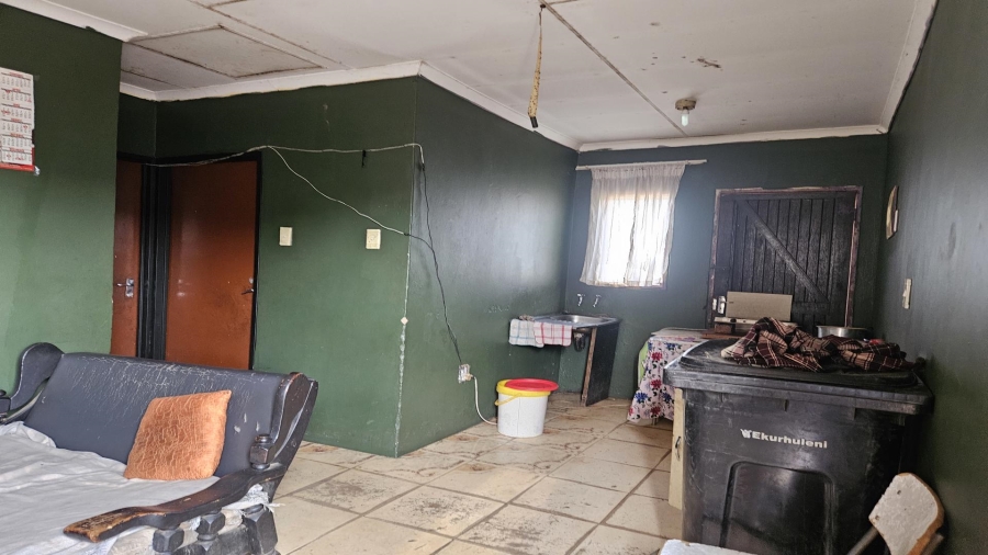 2 Bedroom Property for Sale in Chris Hani Gauteng