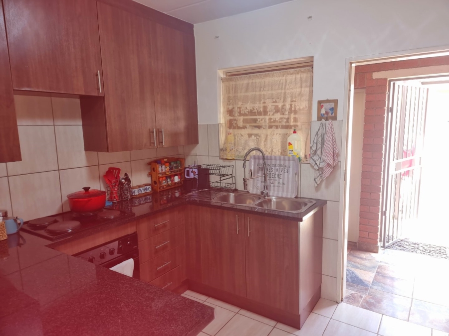 3 Bedroom Property for Sale in Terenure Gauteng