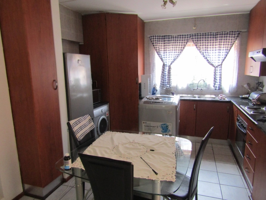 To Let 2 Bedroom Property for Rent in Winchester Hills Gauteng