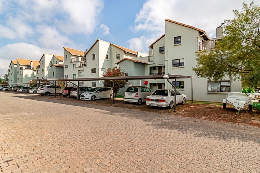 2 Bedroom Property for Sale in Paulshof Gauteng