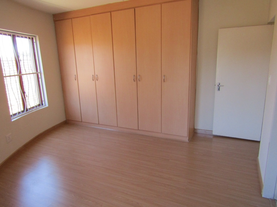 To Let 2 Bedroom Property for Rent in Winchester Hills Gauteng