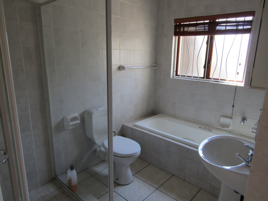 To Let 2 Bedroom Property for Rent in Winchester Hills Gauteng