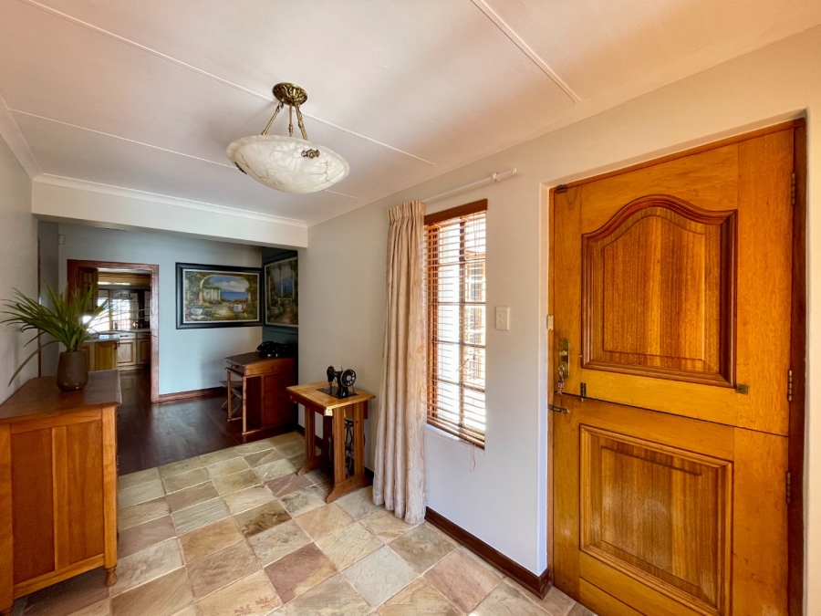 4 Bedroom Property for Sale in Lyttelton Manor Gauteng