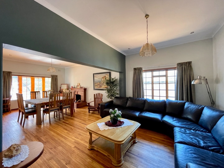 4 Bedroom Property for Sale in Lyttelton Manor Gauteng