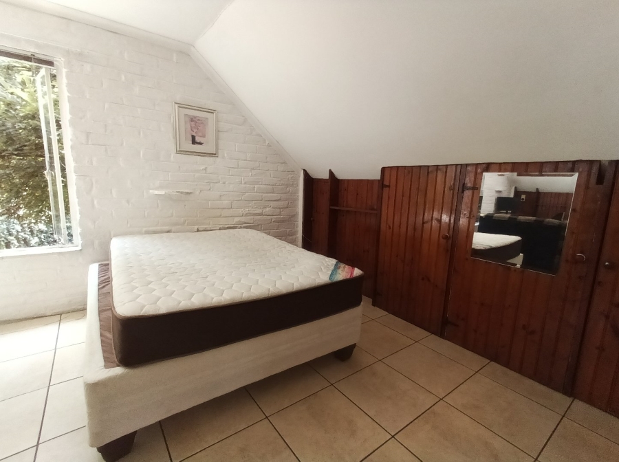 To Let 1 Bedroom Property for Rent in Melrose North Gauteng