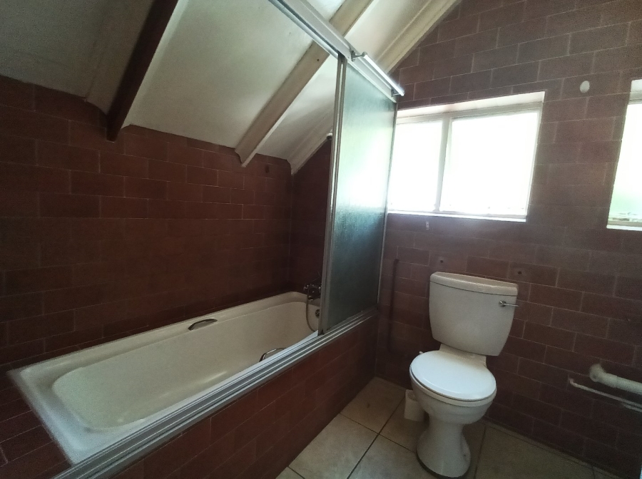 To Let 1 Bedroom Property for Rent in Melrose North Gauteng