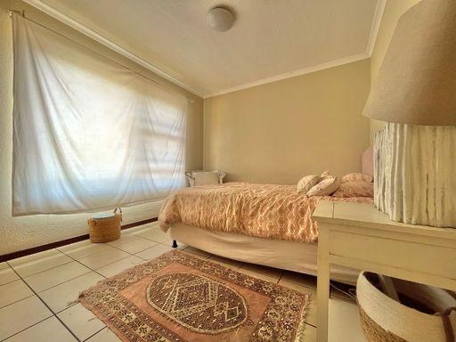 2 Bedroom Property for Sale in Linden Gauteng