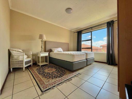 2 Bedroom Property for Sale in Linden Gauteng