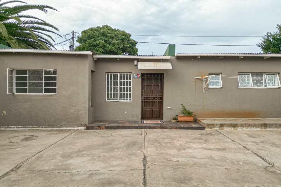 3 Bedroom Property for Sale in Roodepoort North Gauteng