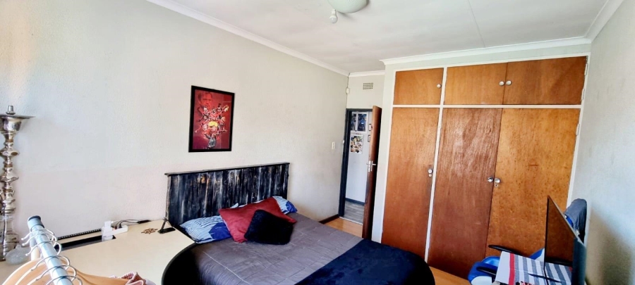 5 Bedroom Property for Sale in Klopperpark Gauteng