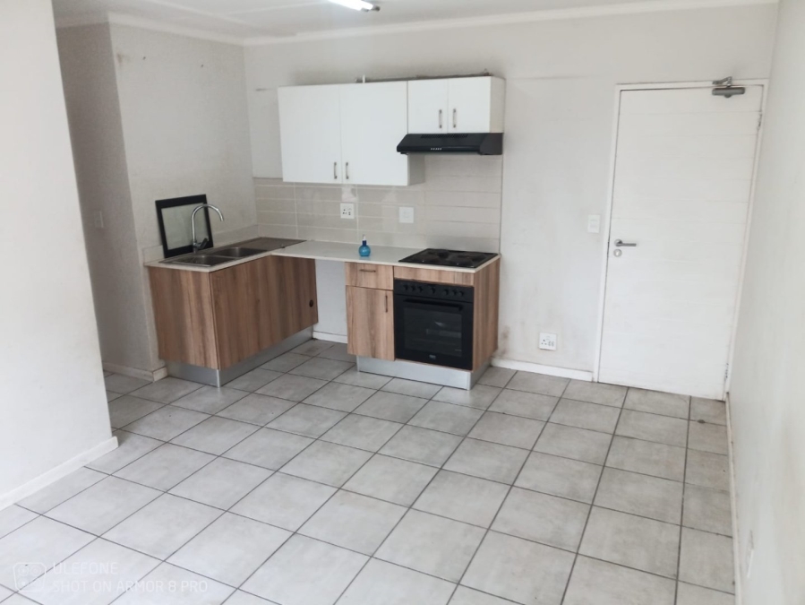 1 Bedroom Property for Sale in Lilianton Gauteng