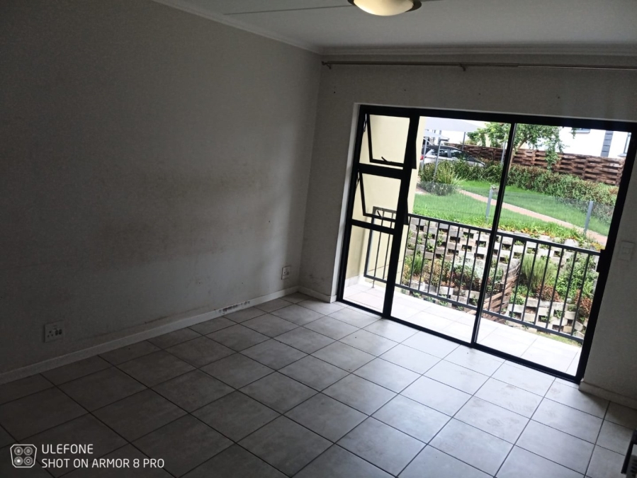 1 Bedroom Property for Sale in Lilianton Gauteng