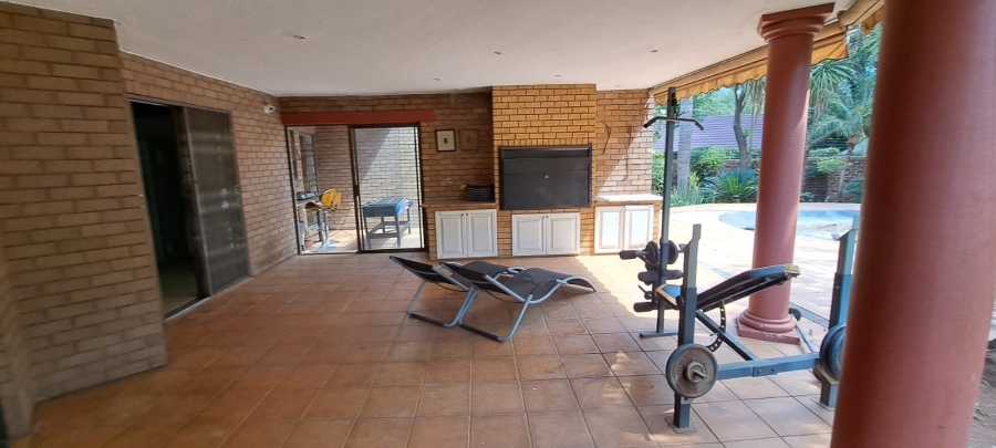 4 Bedroom Property for Sale in Eldoraigne Gauteng