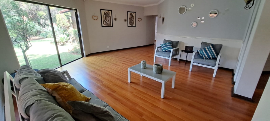 4 Bedroom Property for Sale in Eldoraigne Gauteng