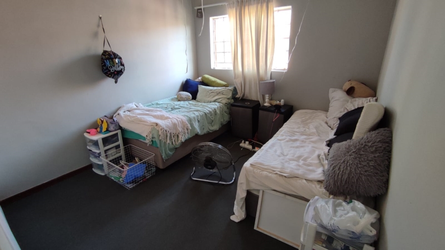 2 Bedroom Property for Sale in Celtisdal Gauteng