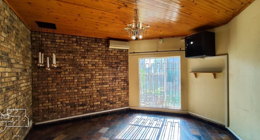 3 Bedroom Property for Sale in Sunward Park Gauteng