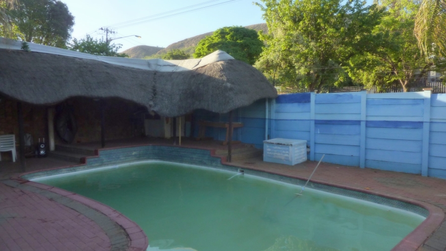 5 Bedroom Property for Sale in Mountain View Gauteng