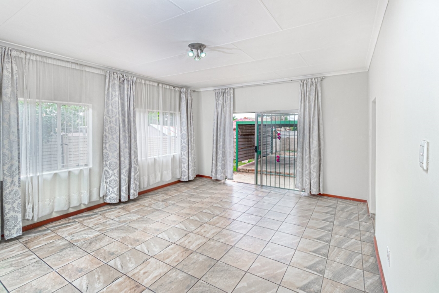 3 Bedroom Property for Sale in Suiderberg Gauteng