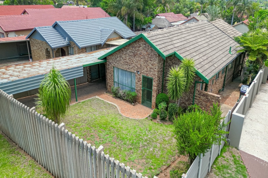 3 Bedroom Property for Sale in Suiderberg Gauteng