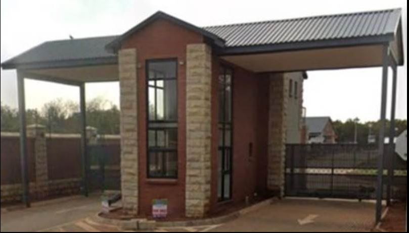  Bedroom Property for Sale in Eldoraigne Gauteng