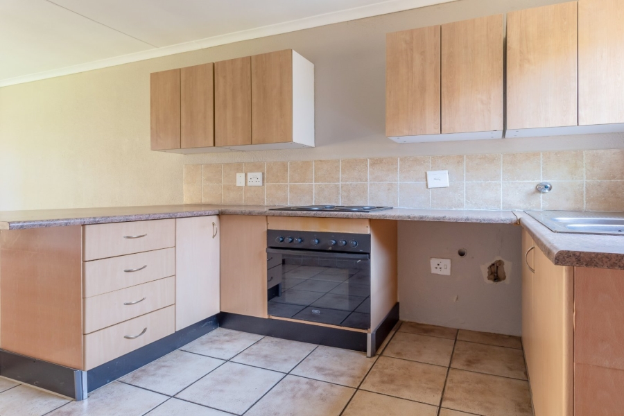 2 Bedroom Property for Sale in Wilgeheuwel Gauteng