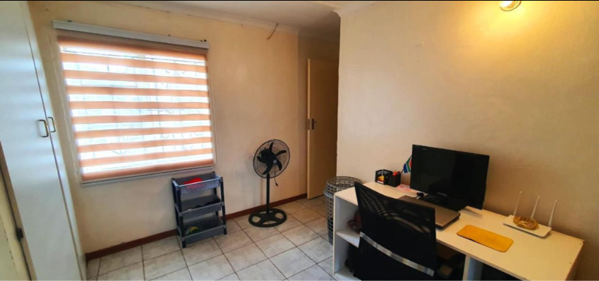 4 Bedroom Property for Sale in Ennerdale Gauteng